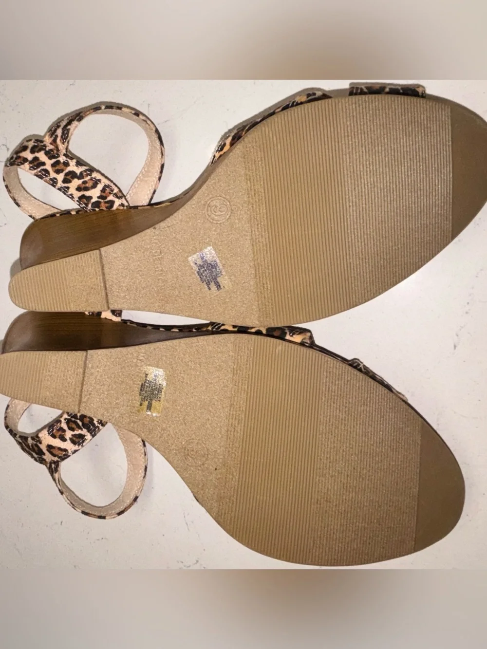 Old Navy Leopard Print Wedge Sandals - Tan/Black | Size: 9M | NWOT *